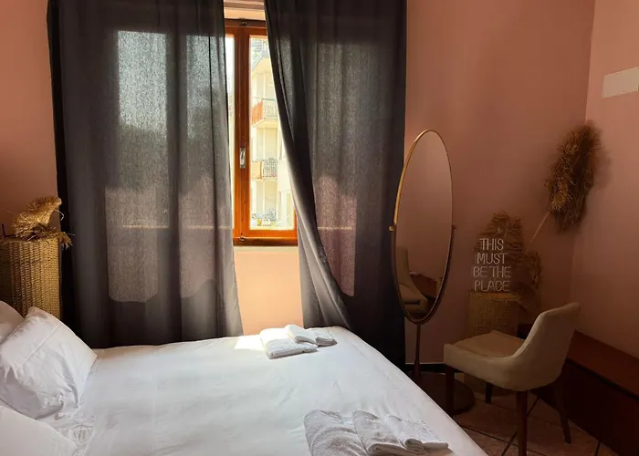 Gæstehus Minisuite Con Terrazzino Marina Di Carrara