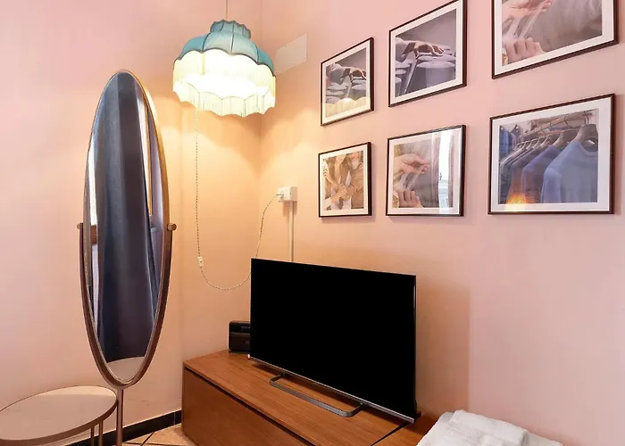 Minisuite Con Terrazzino Gæstehus Marina Di Carrara